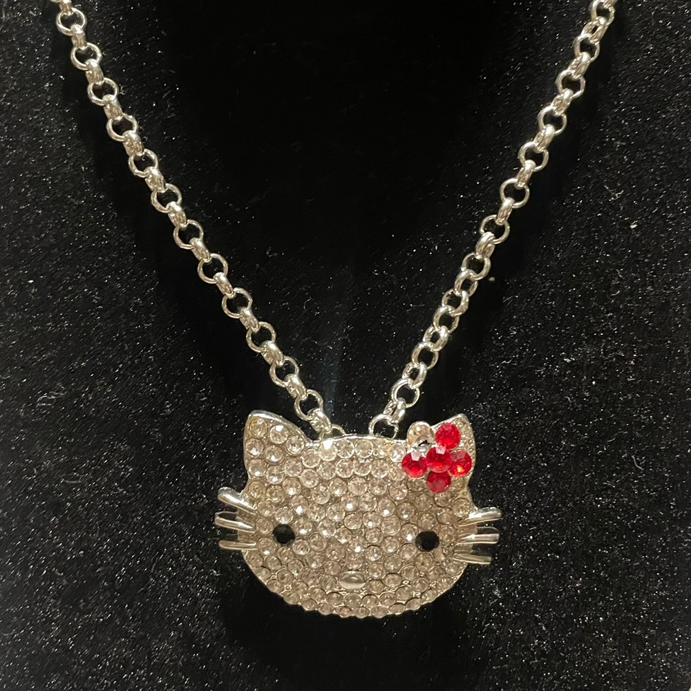 NWOT Rhinestone Hello Kitty Necklace/Brooch